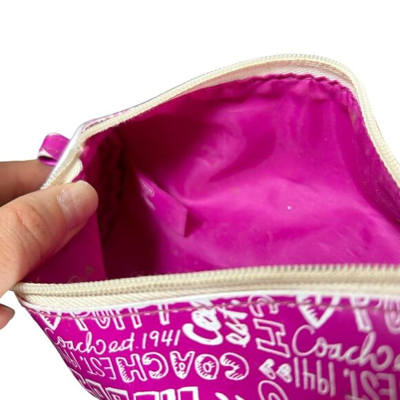 Y2K- Coach Poppy- pink- white- charms- zipper bag- makeup brushes pencil holder - Picture 9 of 9